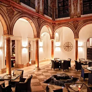 4* Отель Eurostars Patios De